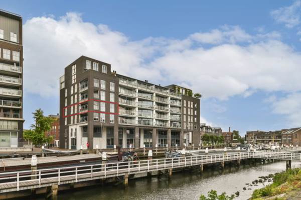 Woning Schuttevaerkade 123 Dordrecht