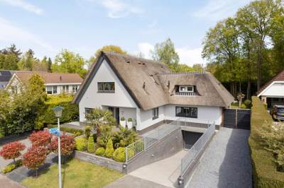 Woning Breeweg 11 Laren (NH)