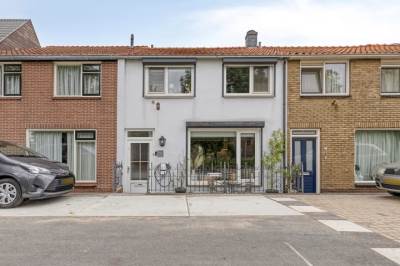 Woning Oostdijk 245 Oud-Beijerland