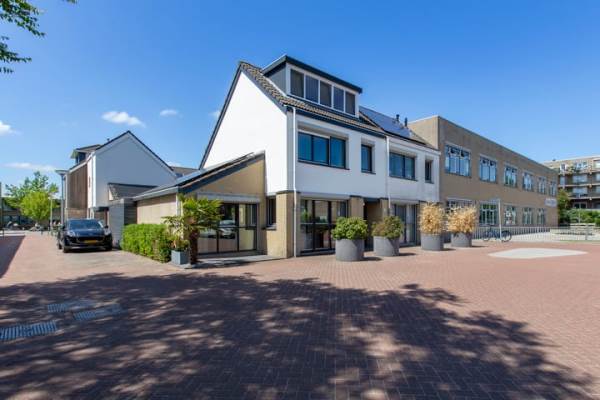 Woning Vuurlaan 4 Alphen aan den Rijn