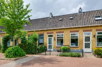 Woning Middenveer 80 Sliedrecht
