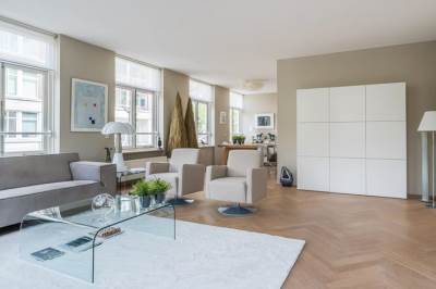 Woning Burgemeester De Monchyplein 112 Den Haag