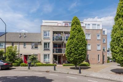 Woning Cor van Osnabruggelaan 19 Voorschoten
