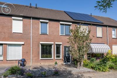 Woning Molenzicht 145 Dirksland