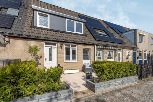 Woning B. Merkelbachstraat 16 Almere