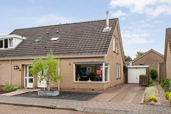 Woning Karspelstraat 16 Nijeveen