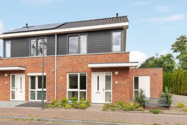Woning Westerveenstraat 2A Nijkerkerveen