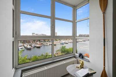 Woning Zeeburgerkade 114 Amsterdam