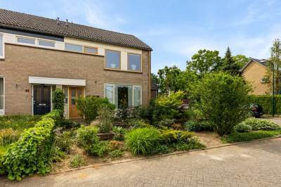 Woning Pastoor van Berkelstraat 82 Sambeek