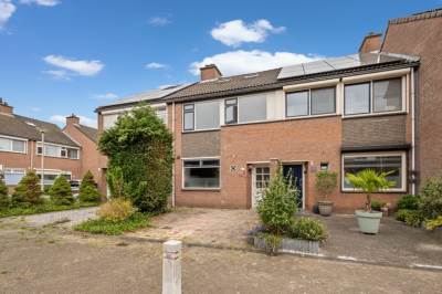 Woning Lavadijk 221 Roosendaal