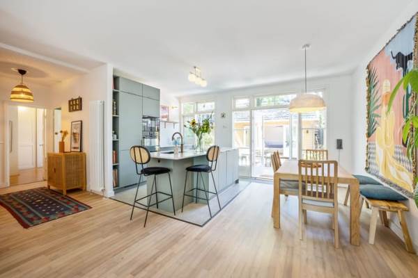 Woning Johannes van der Waalsstraat 71H Amsterdam