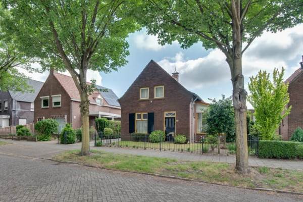 Woning van Meeuwenstraat 13 Rosmalen