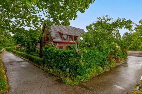 Woning Prins Bernhardstraat 2 Lekkerkerk