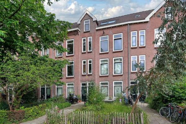 Woning Meeuwenlaan 772 Amsterdam