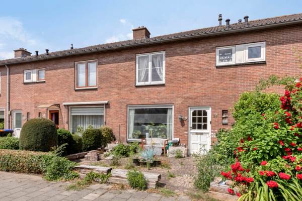 Woning Jan Stadelaarstraat 21 Kortenhoef