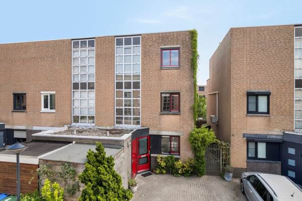 Woning Ann Burtonstraat 13 Leiden
