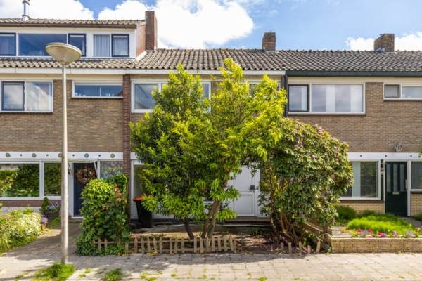 Woning Irenelaan 18 Nieuwkoop