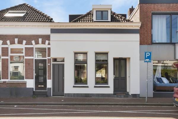 Woning Burgerhoutsestraat 36 Roosendaal