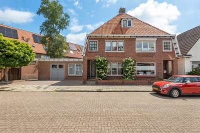 Woning Ds. Petersenstraat 8 Veendam