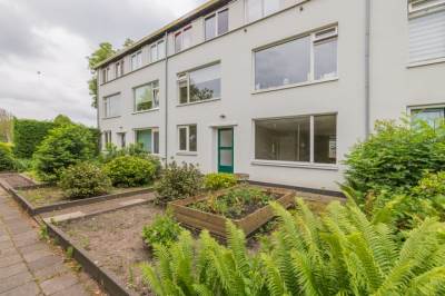 Woning Juliana van Stolberglaan 32 Hillegom