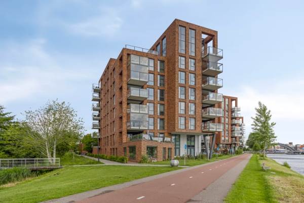 Woning Wales 10 Purmerend
