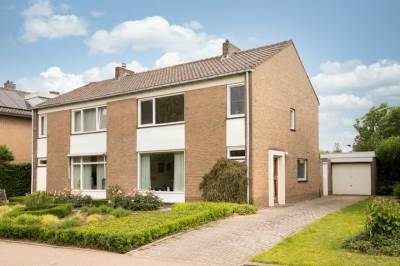 Woning Julianaweg 25 Sint Geertruid