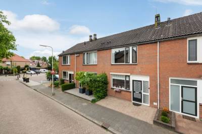 Woning John F. Kennedystraat 20 Heinenoord
