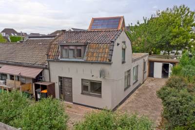 Woning Kerkweg-West 10A Waddinxveen