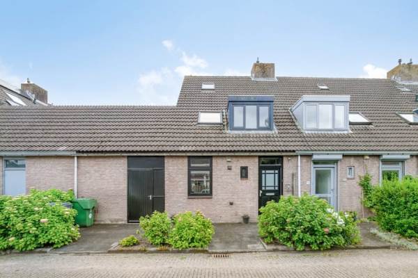Woning Bloesemhof 16 Strijen
