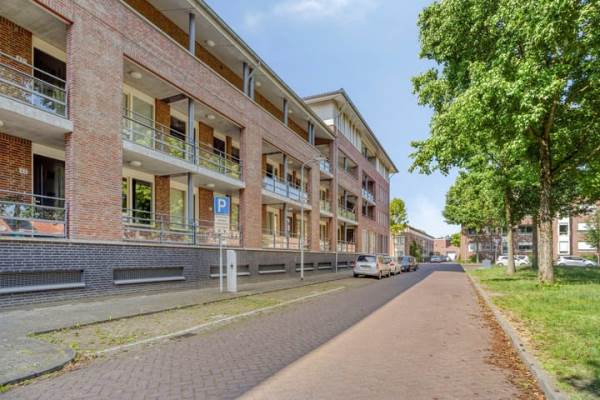 Woning van Slingelandtstraat 43B Breda