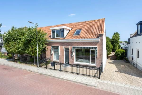 Woning Noordeindseweg 136 Berkel en Rodenrijs