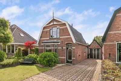 Woning Dorpsstraat 136 Zwaag