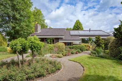 Woning Julianaweg 8 Hensbroek