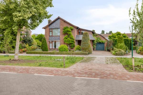 Woning Edmundus van Dintherstraat 15 Heeswijk-Dinther