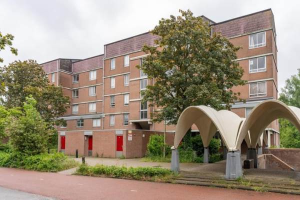 Woning Leerdamhof 328 Amsterdam