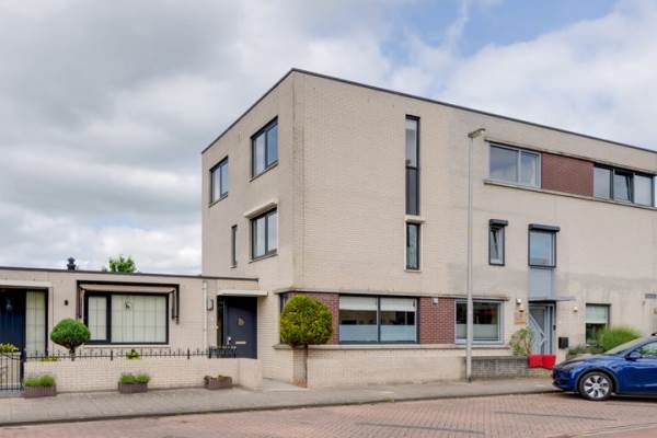 Woning Gangeslaan 64 Purmerend