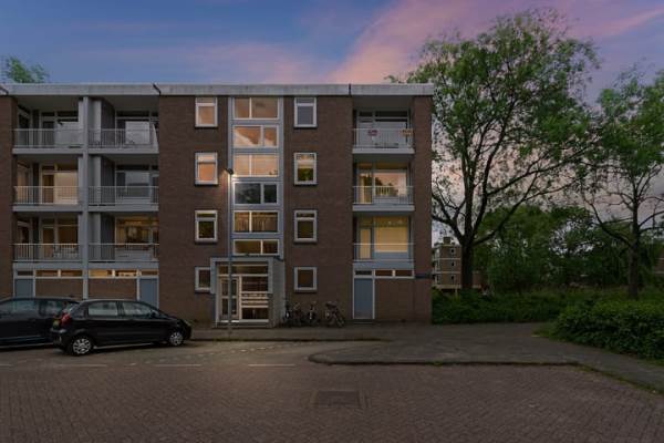 Woning Ennemaborg 159 Amsterdam