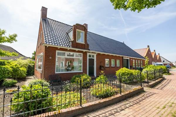Woning Krewerderweg 1 Holwierde