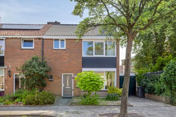 Woning Louis Braillestraat 4 Enschede