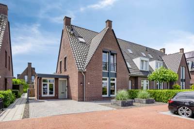 Woning Kapitein Perrotstraat 10 Halsteren