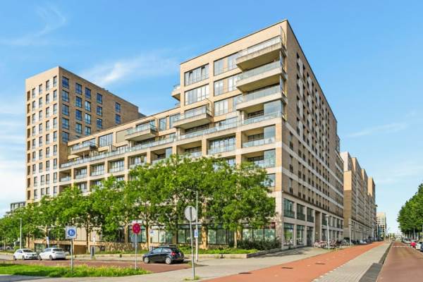 Woning Titus van Rijnstraat 151 Amsterdam