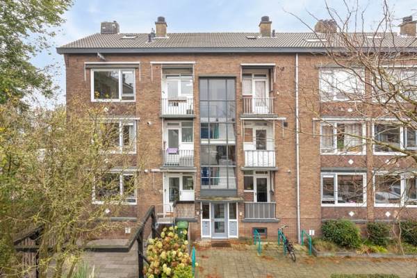 Woning Charlotte de Bourbonstraat 72 Alphen aan den Rijn