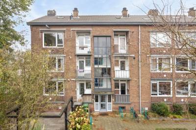 Woning Charlotte de Bourbonstraat 72 Alphen aan den Rijn