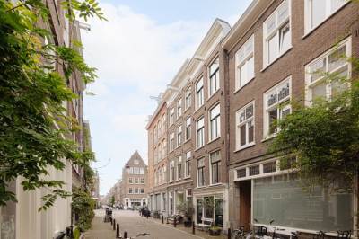 Woning Eerste Lindendwarsstraat 1H Amsterdam