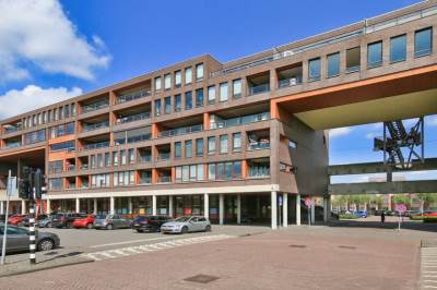 Woning Pieter Calandlaan 400 Amsterdam
