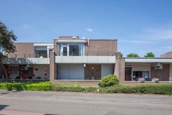 Woning Kerkplein 37 Landgraaf