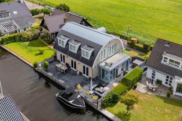 Woning Nassaulaan 12 Kaag