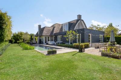 Woning Willy van den Berkstraat 7 Haarsteeg