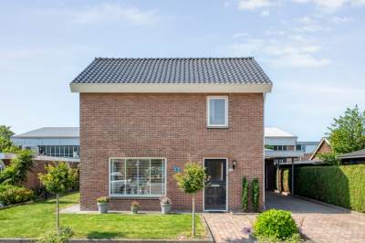 Woning Meidoorn 15 Emmen