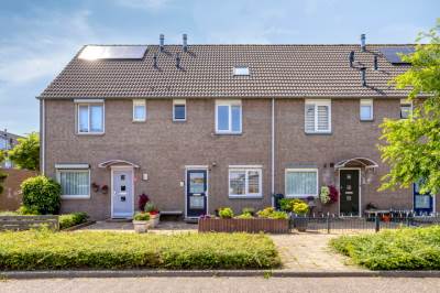 Woning Roos van Dekemastraat 21 Amersfoort